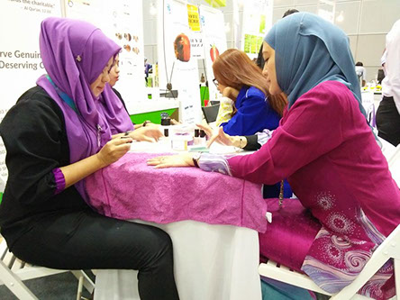 Spa, beauty, manicure, pedicure, massage, buffing, nail polish, beauty product, masker, scrub, perfume, bukit jelutong